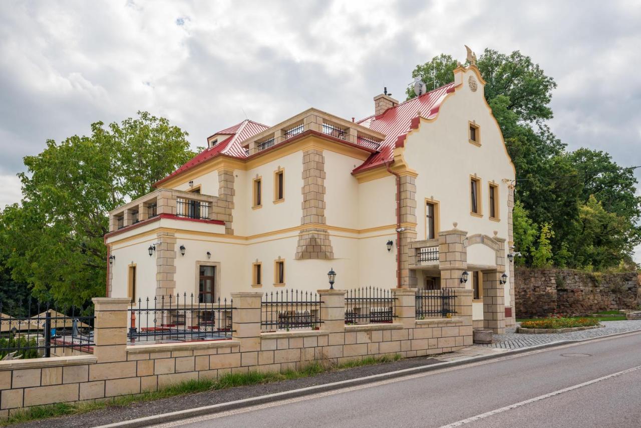 Villa Libosad Jicin Exterior photo